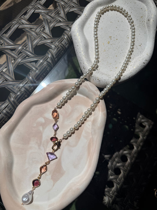 Pearls & crystals Necklace