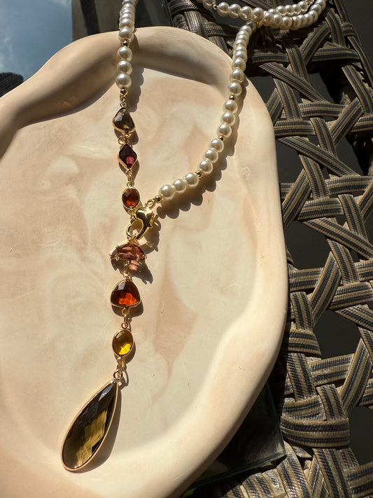 Pearls & crystals Necklace