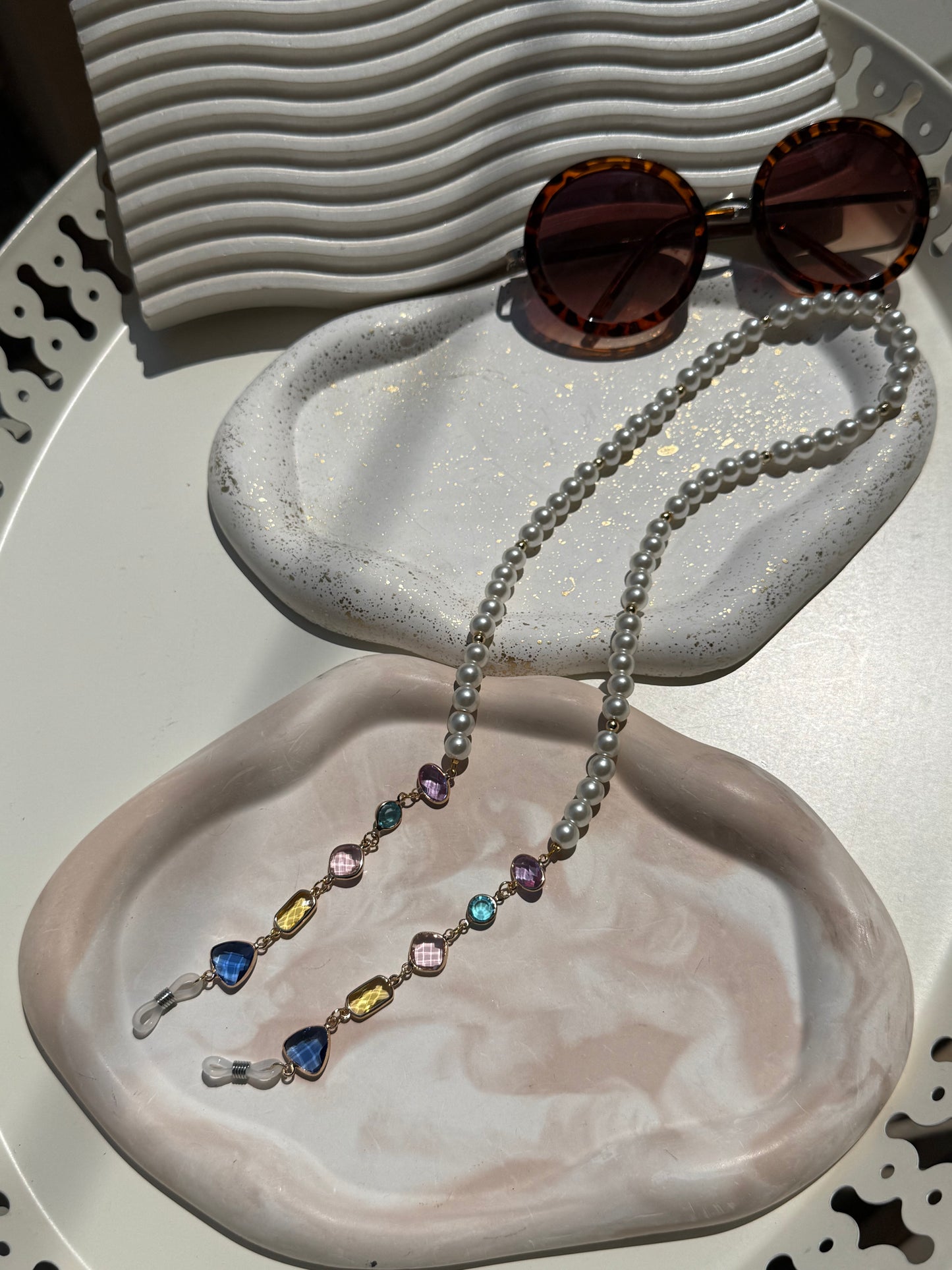 Pearls & Crystals Glasses cord