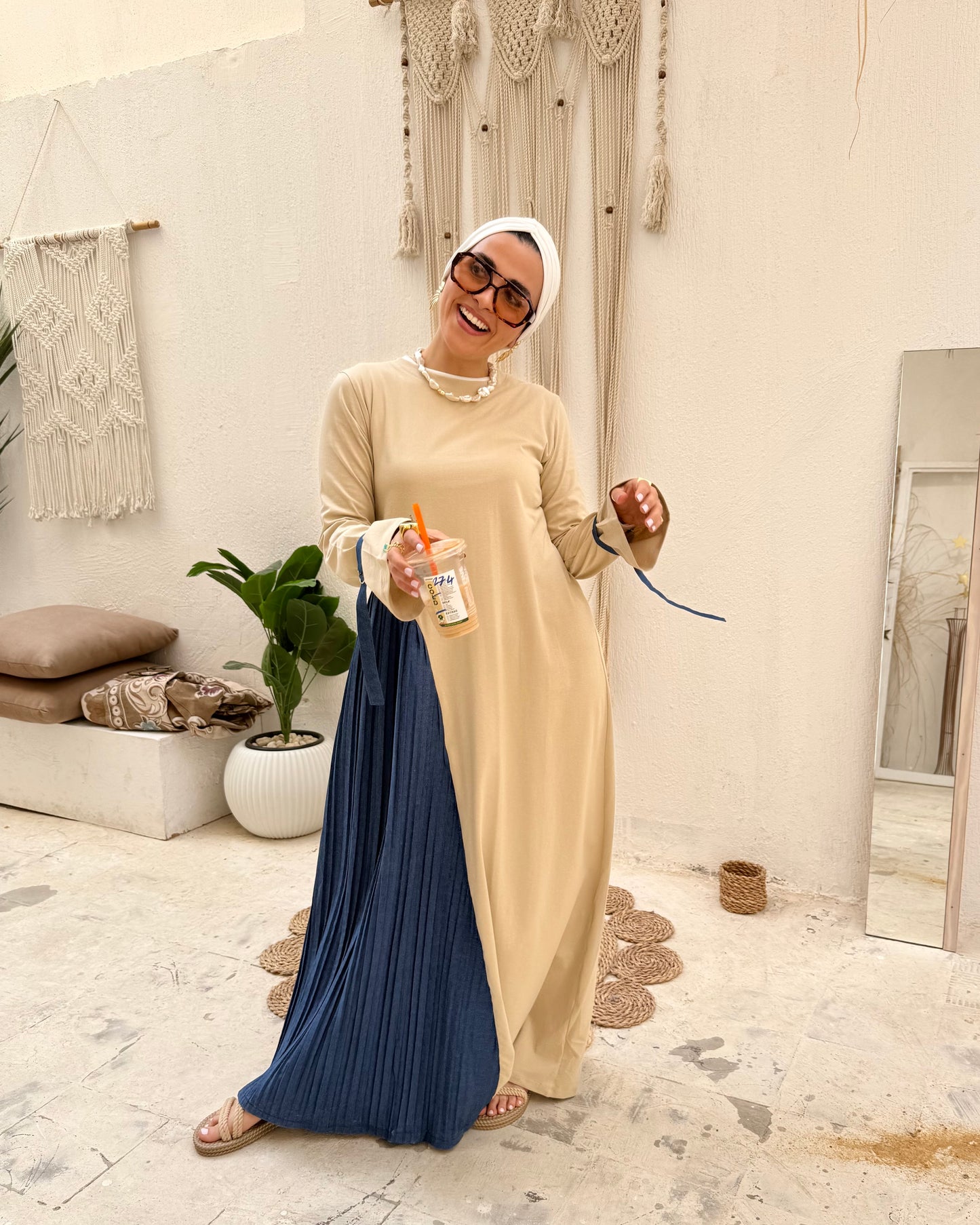 Into the flow beige dress