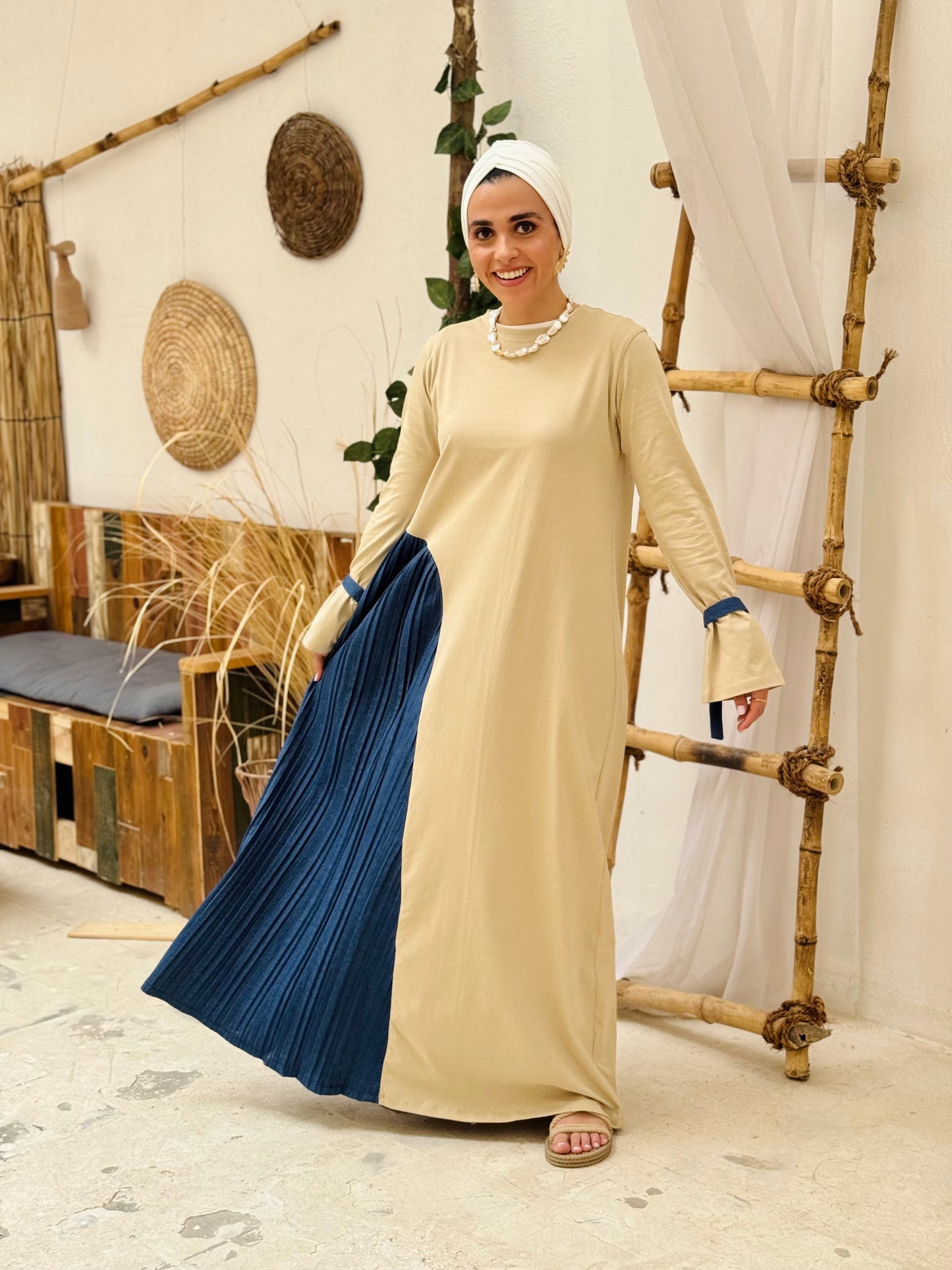 Into the flow beige dress