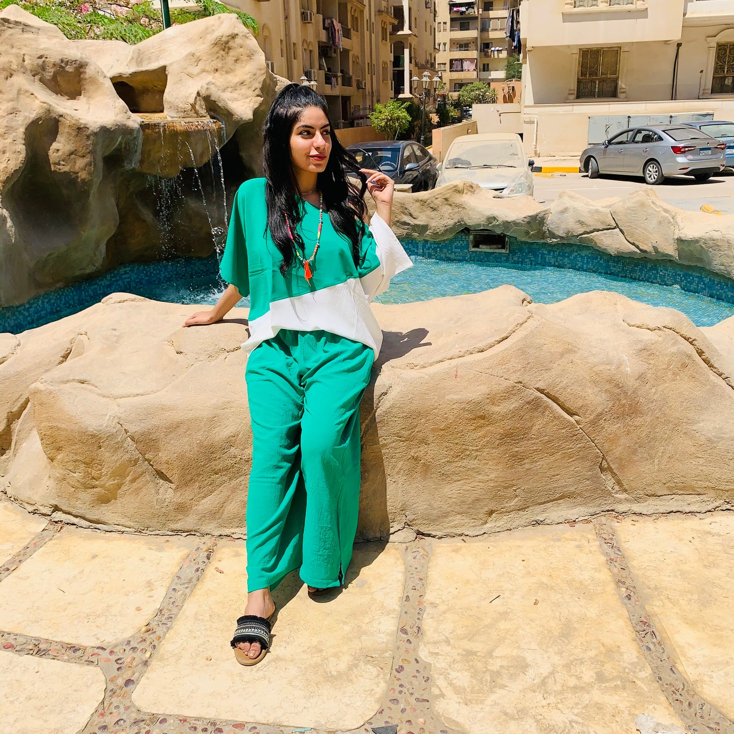 Green asymmetric set